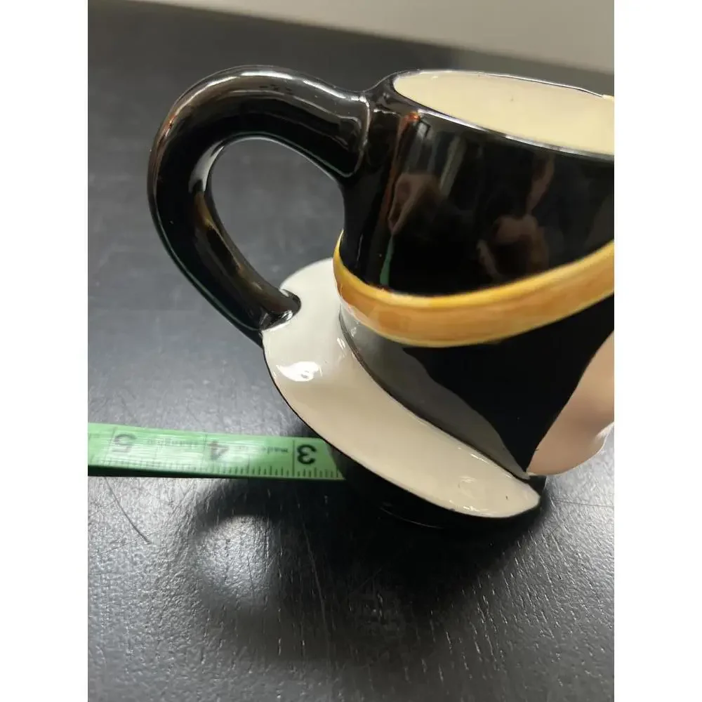 Disney Snow RARE White Queen vintage beautiful porcelain sculpture coffee cup